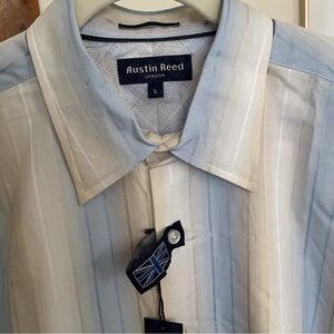 Austin Reed blue and taupe striped short sleeve button down shirt - large